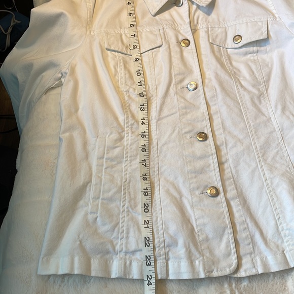 CLEO Petites White Jean Jacket - Picture 5 of 6